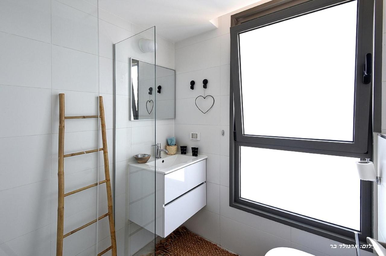 Yam Achziv Appartement Naharia Buitenkant foto